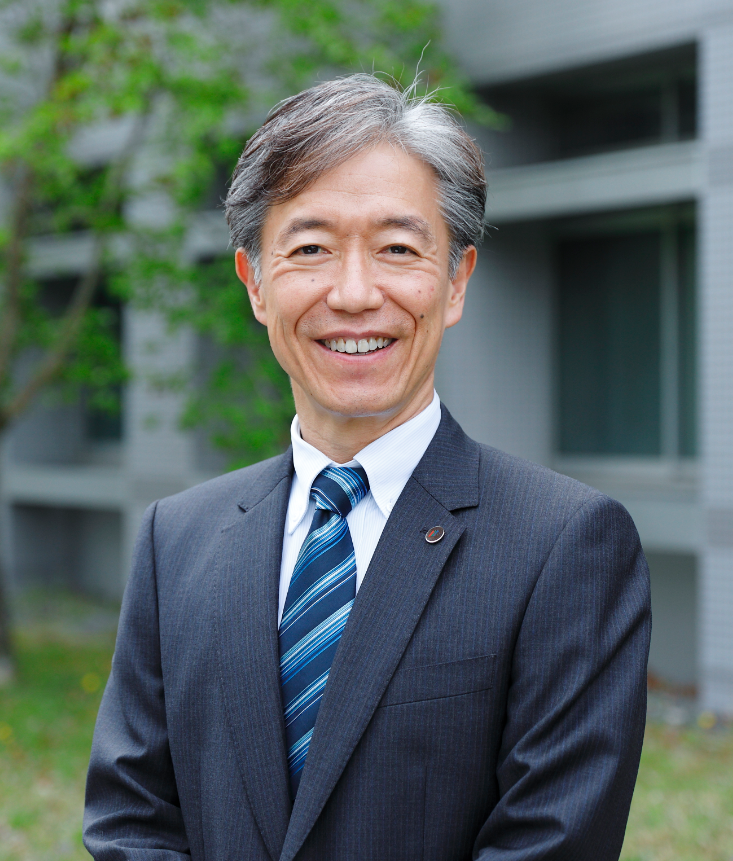 画像:学長 塩﨑