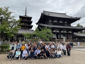 ②Strolling Horyuji temple