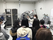 マテリアル研究プラットフォームセンターでの見学の様子